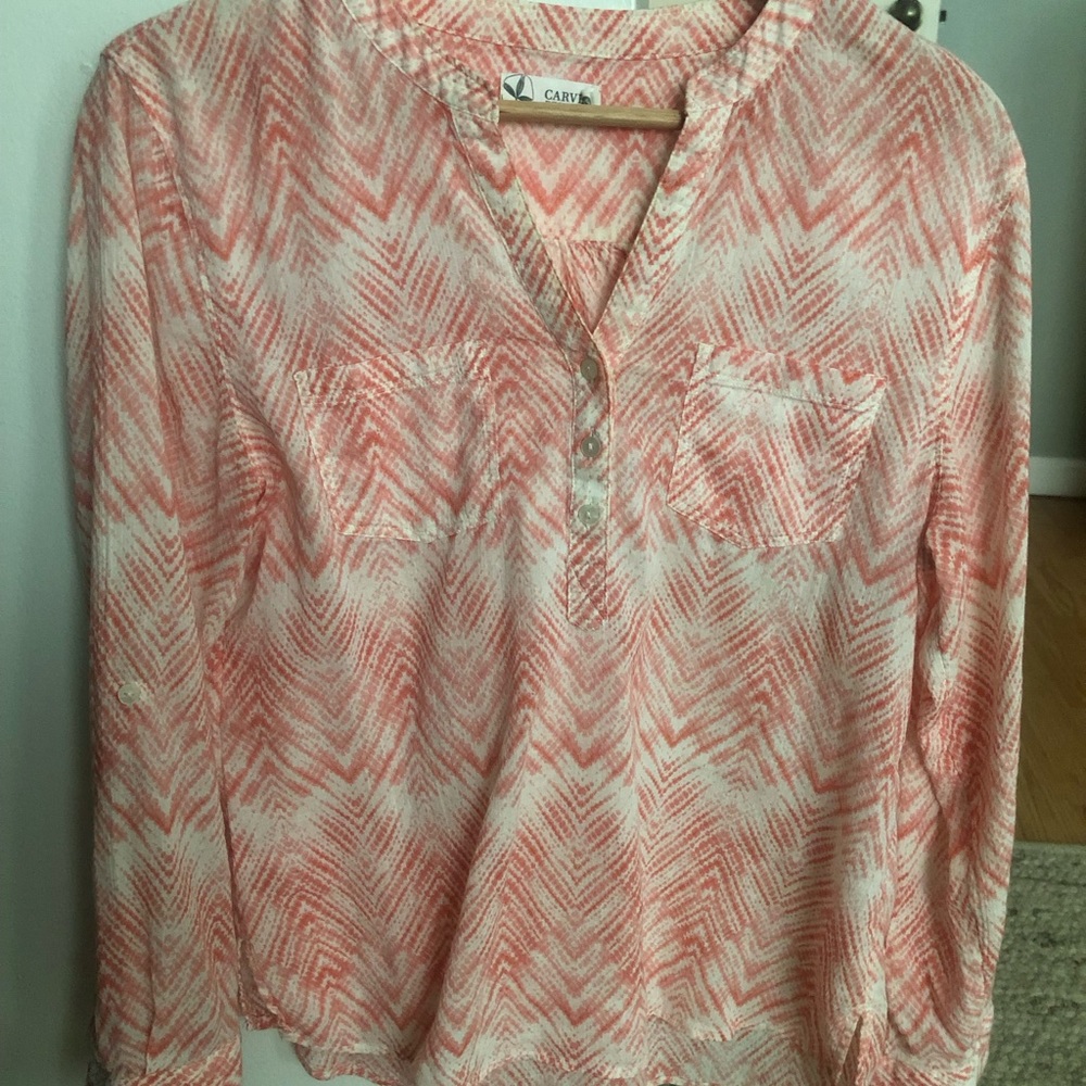 Carve designs Dylan gauze shirt. Pink red pattern in perfect condition. Size XS.